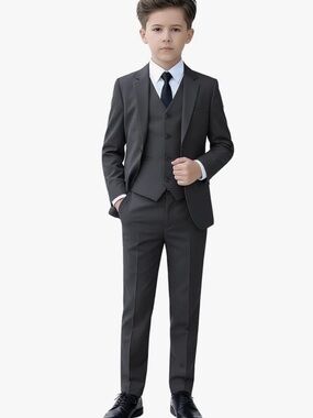 Yuan Lu 5 piece Formal boys gray suit// Bow Tie with White Shirt